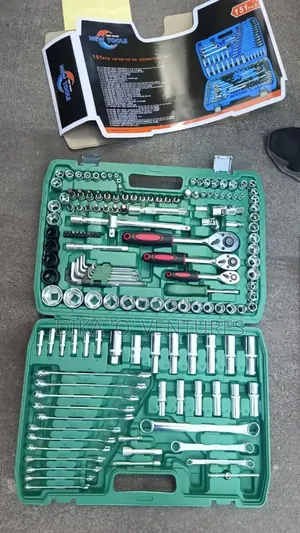 Ratchet Wrench Socket Tool Set