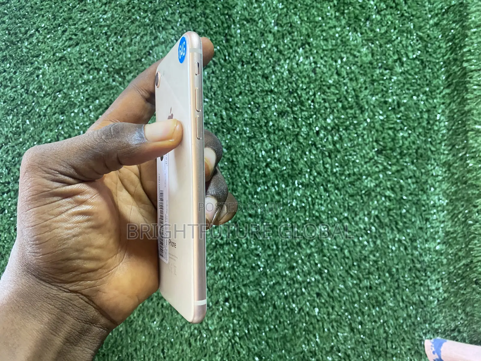Apple iPhone 8 64 GB Gold