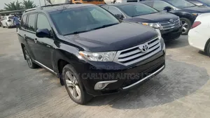 Toyota Highlander Limited 3.5l 4WD 2013 Black