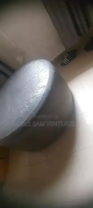 Round Ottoman
