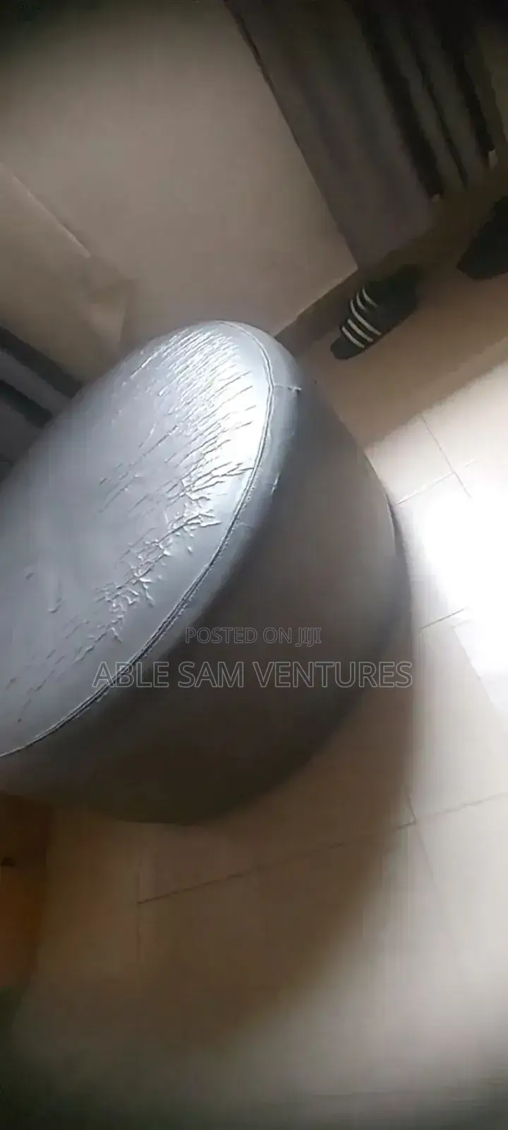 Round Ottoman