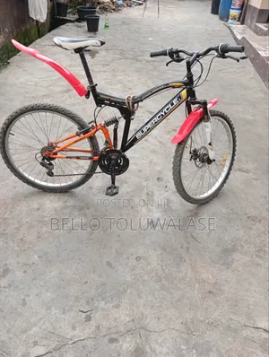 Giant Black and Orange Size 26 Superfly Bicycle