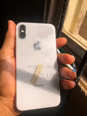 Apple iPhone XS 64 GB White