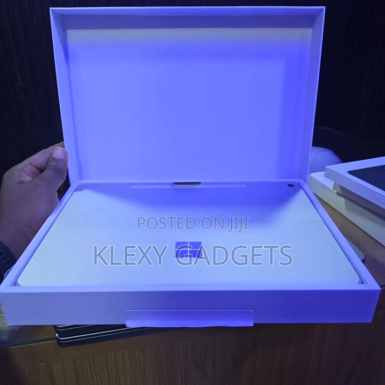 New Microsoft Surface Pro 512 GB Silver