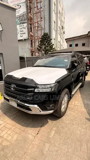 New Toyota Land Cruiser 2024 Black