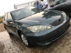 Toyota Camry LE 4dr Sedan (2.4L 4cyl 5A) 2006 Green