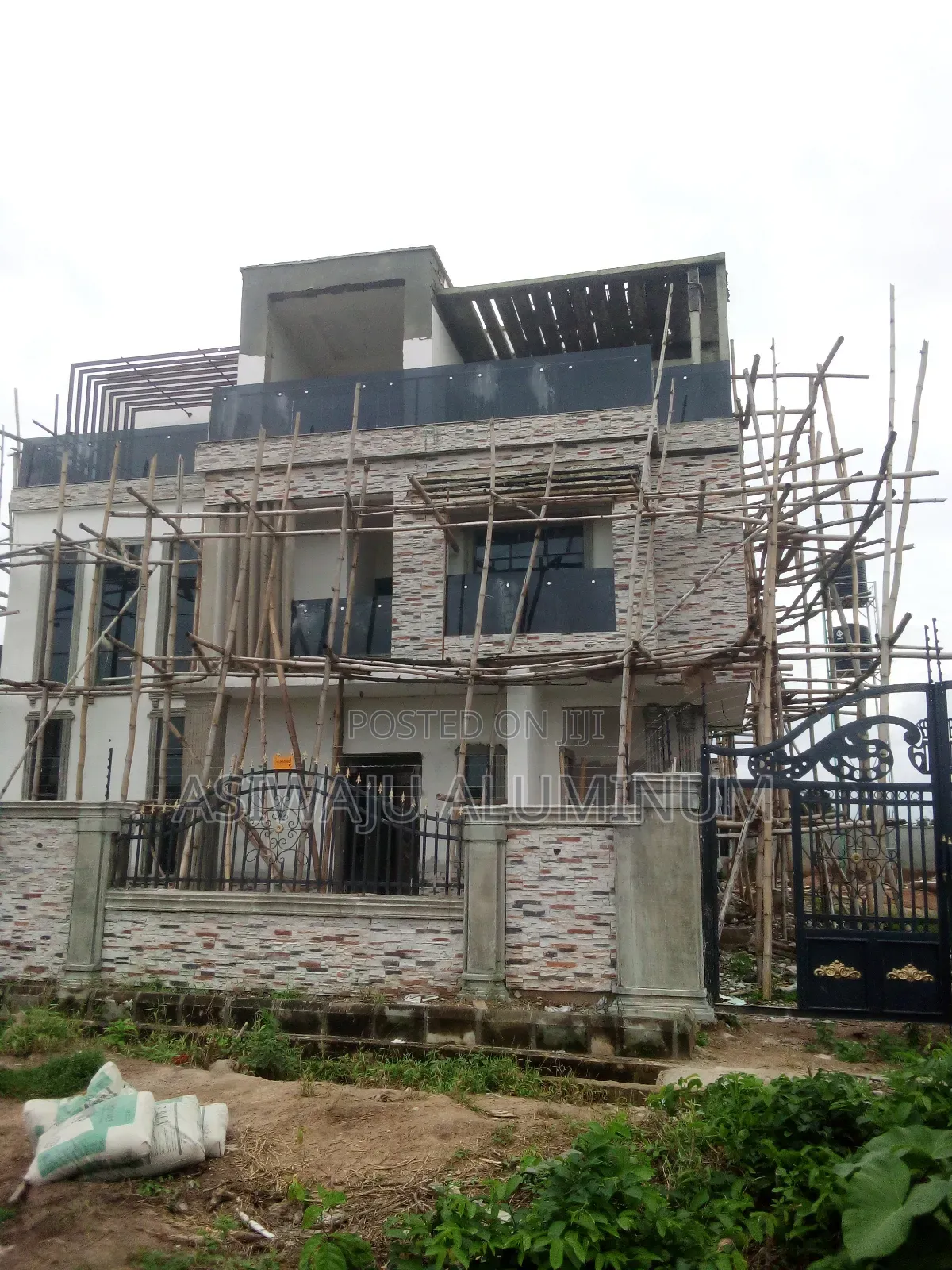 10mm Glass Rails Installation