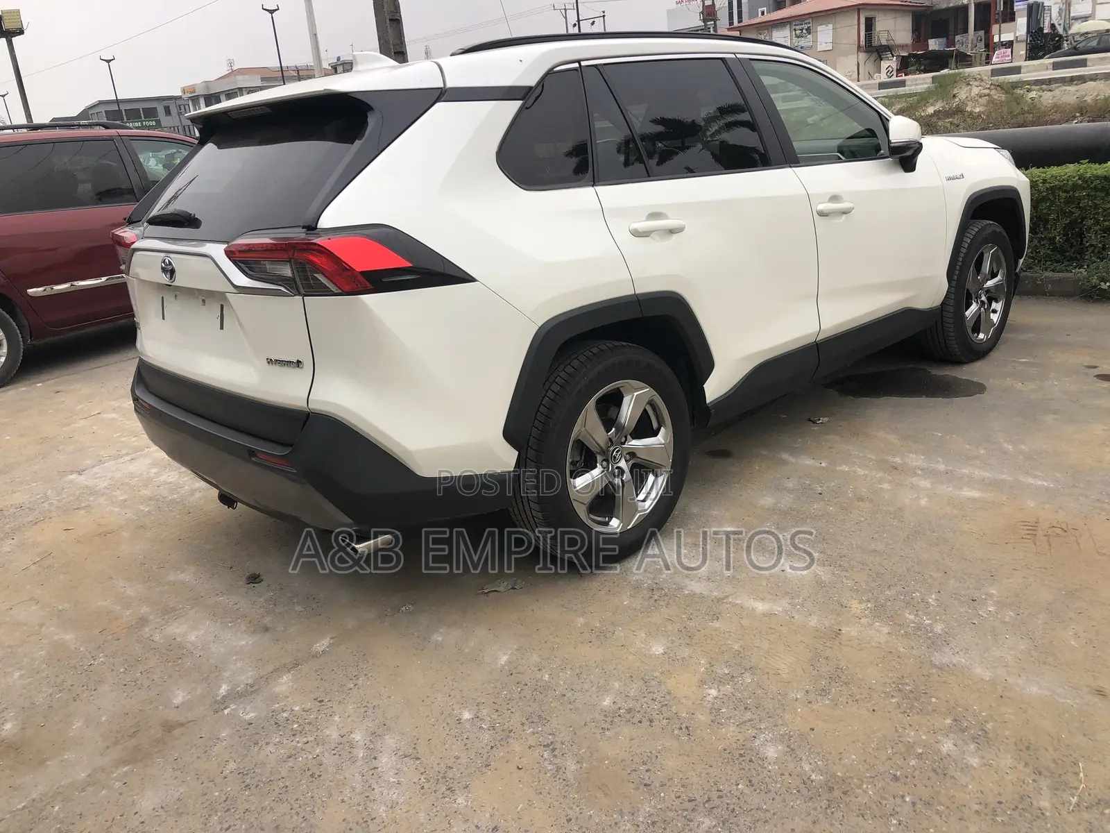 Toyota RAV4 2019 White
