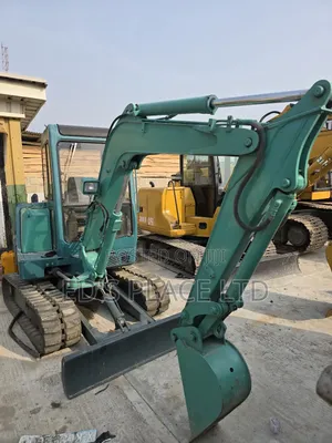 Construction Heavy Duty Equipments