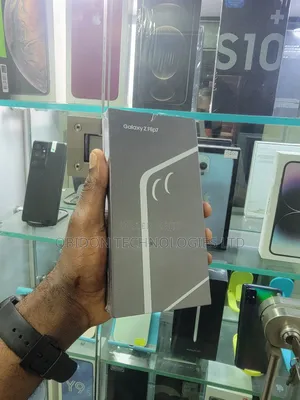 New Samsung Galaxy Z Flip7 256 GB Black