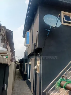 3bdrm Block of Flats in Dalemo, Alakuko for sale