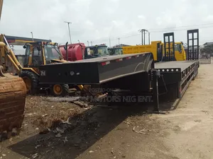 Lowbed 100 Tons Back Loading