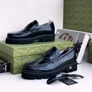 Glossy Leather, Bold Sole, Round Toe Gucci Leather Black Shoe