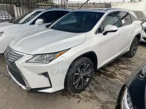 Lexus RX 350 FWD 2017 White
