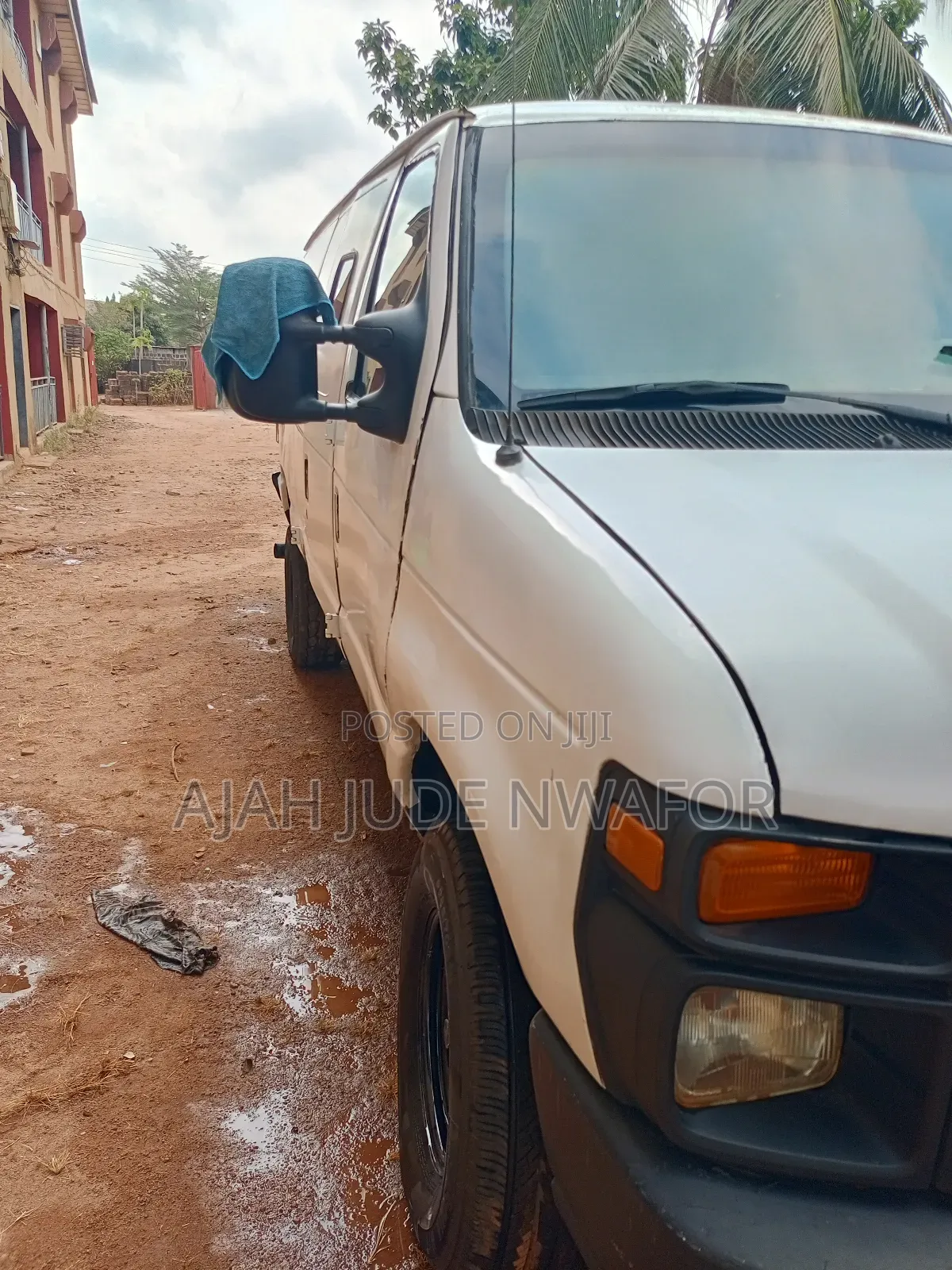 Ford E350 2013 White