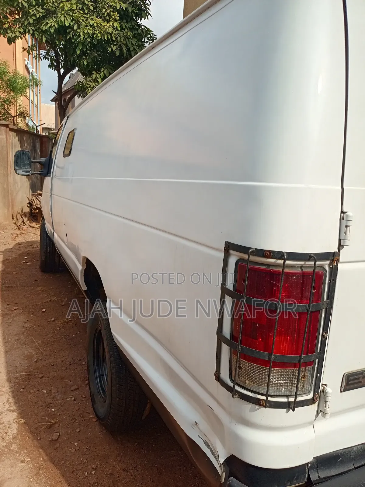 Ford E350 2013 White