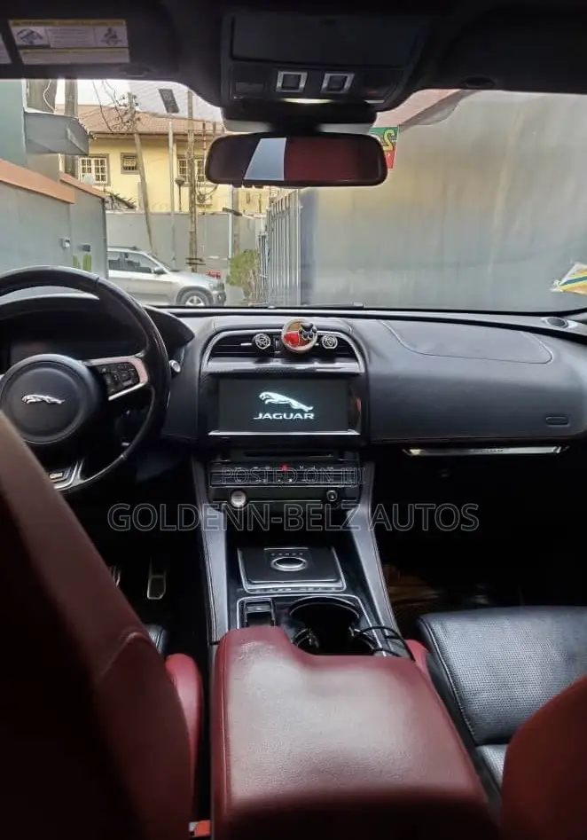 Jaguar F-Pace S 2017 Gray