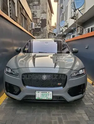 Jaguar F-Pace S 2017 Gray