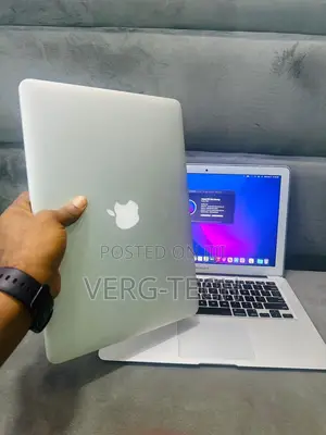 Laptop Apple MacBook 2015 8GB Intel Core I5 SSD 128GB