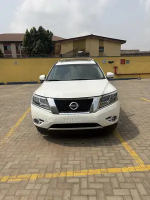 Nissan Pathfinder SL 4dr SUV 4WD (3.5L 6cyl CVT) 2015 White