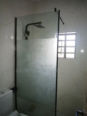 Shower Glass Cubicles