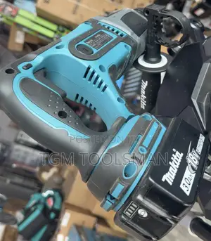 Makita SDS-Plus Rotary Hammer