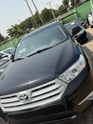 Toyota Highlander Limited 2011 Black