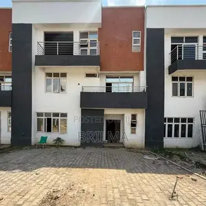 4bdrm Duplex in Gwarinpa for sale