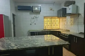 Furnished 5bdrm Duplex in Estate, Kaura for rent