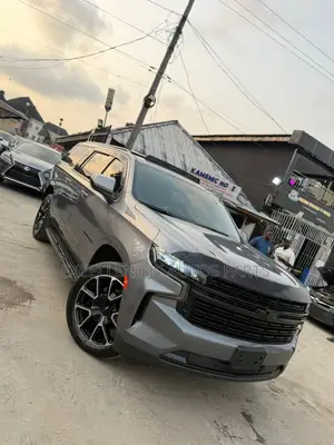Chevrolet Suburban 2021 Gray