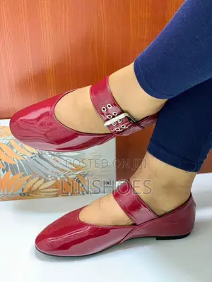 New Style Round _Toe Low- Heel Three -Color Mary Jane for Lady