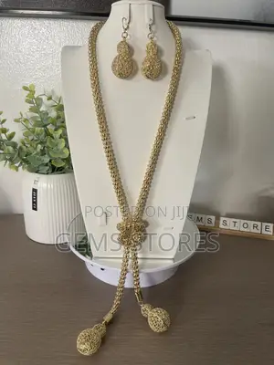 Luxury Gold Lariat Tassel Necklace and Earrings Set