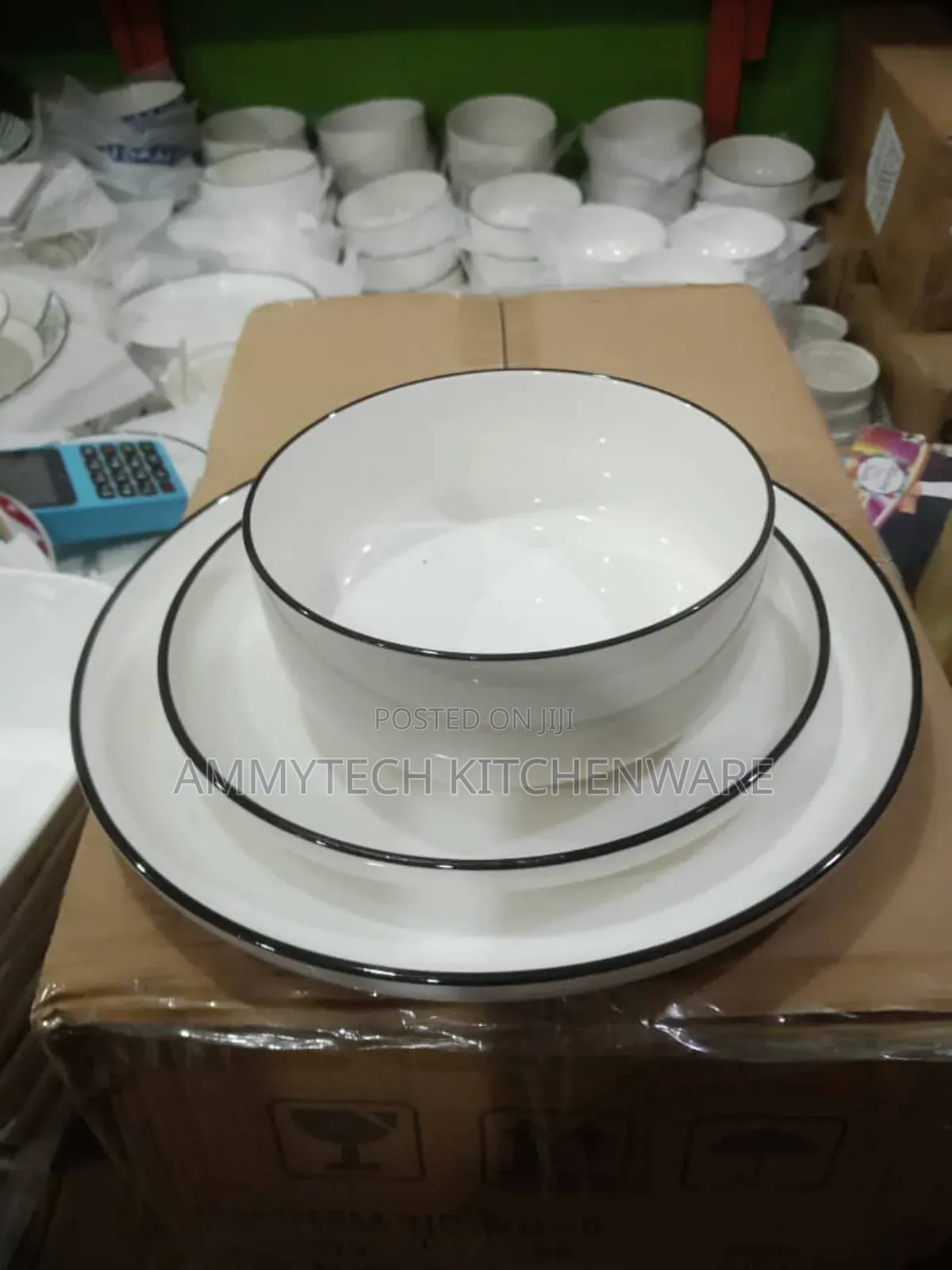 Plain White Plate With Black⚫ Design
