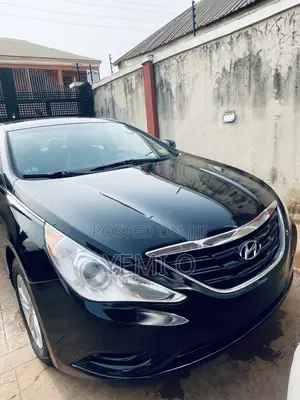 Hyundai Sonata 2012 Black