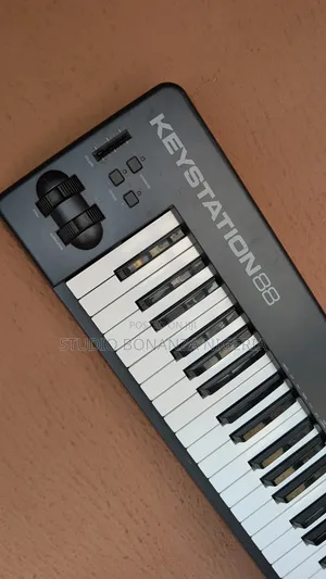 Keystation88 Studio Midi Keyboard