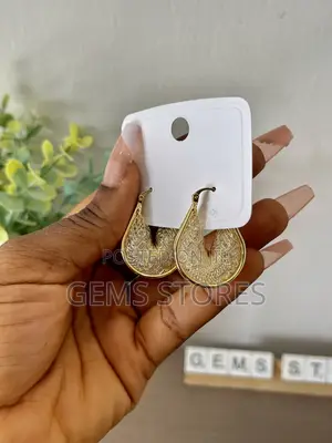 Premium Gold Twisted Hoop Earrings – Designer Croissant Style