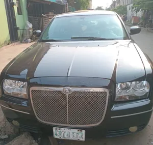 Chrysler 300 2005 Black