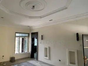 3bdrm Block of Flats in New Gra for rent