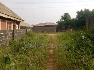 A Full Plot of Land With Room and Parlour on It