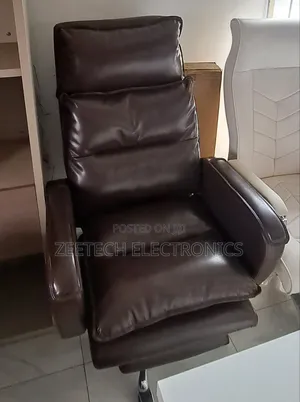 Executive Office High Back Chair With Leg Rest