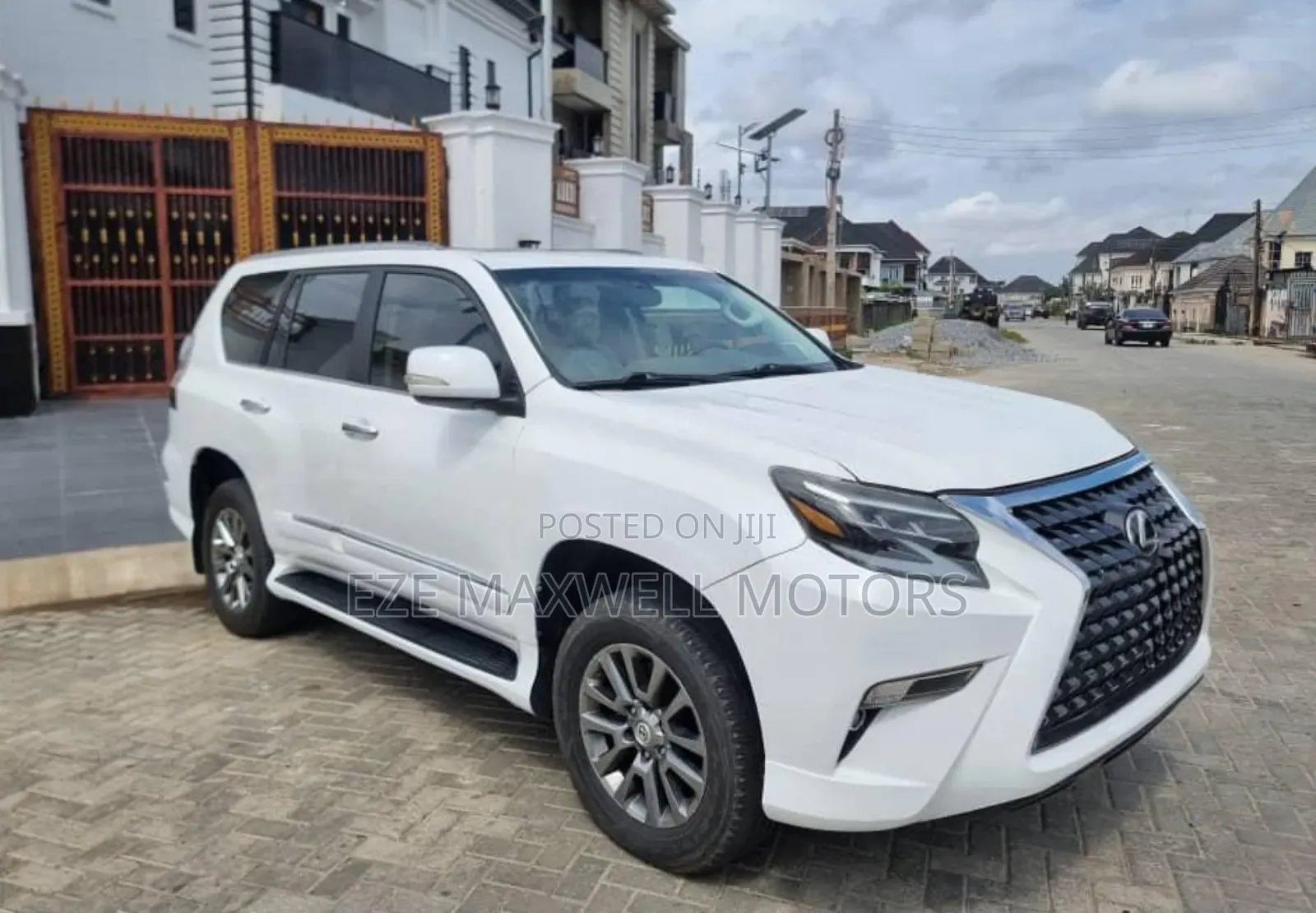 Lexus GX 2019 White