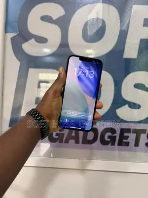 Apple iPhone 13 128 GB Green