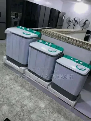 Top Loader Twin Tub Washing Machine With Spin