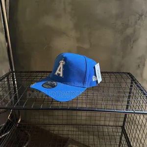 The Uptown Cap+ Capbag Combo