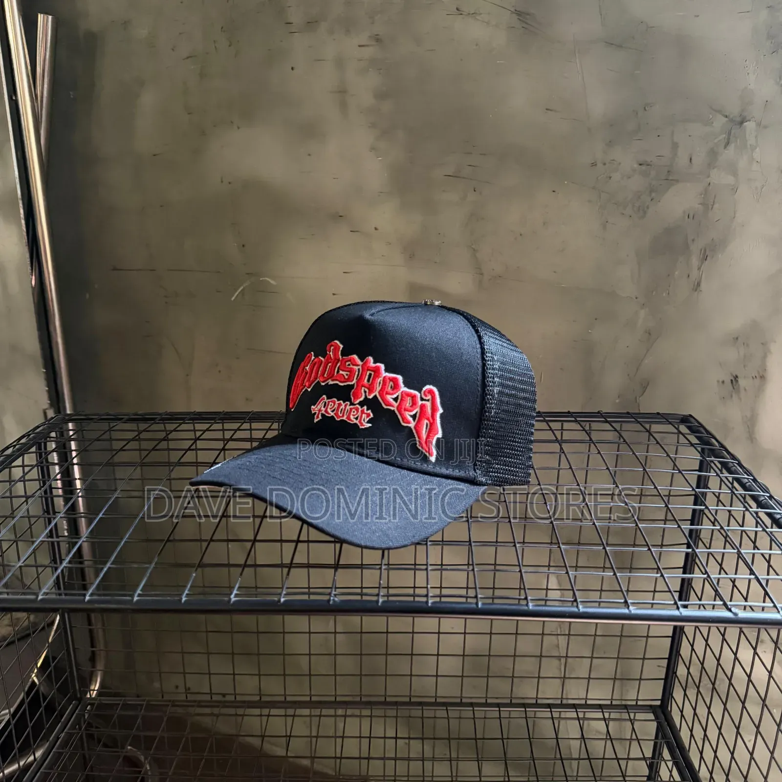 The Uptown Cap+ Capbag Combo