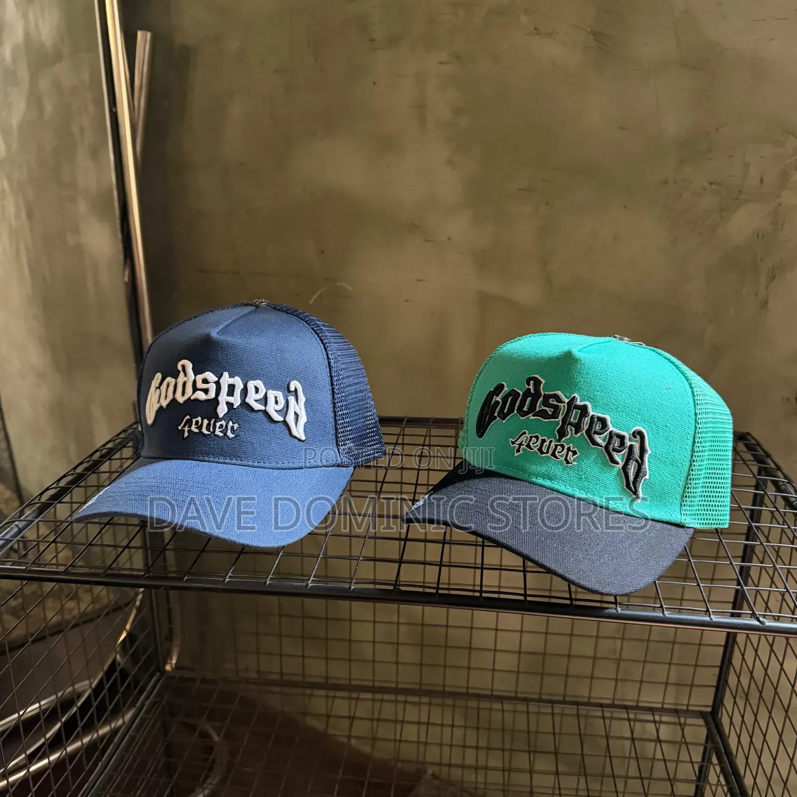 The Uptown Cap+ Capbag Combo