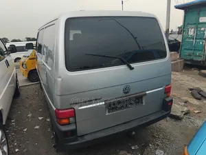 Volkswagen Transporter 2004 Silver