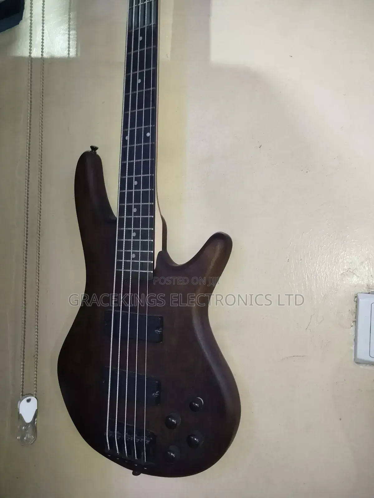 Ibanez 5 Strings Active Bass Guitar
