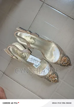 New Gold Shoe