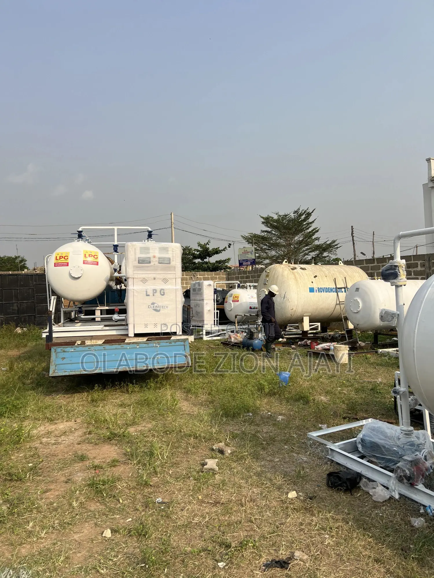 Complete Double 2.5tons (5tons ) LPG Tank With Foreign Auto Dispenser